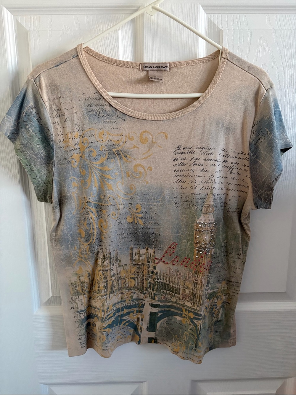 Susan Lawrence Beige Scenic Print Short Sleeve Tee with Blue and Gold Accents